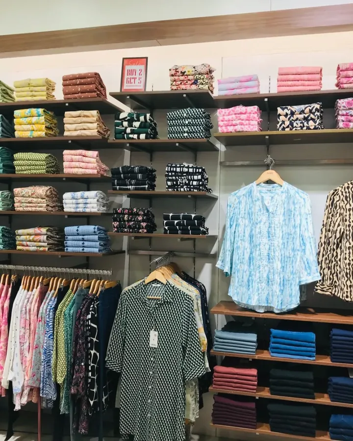 Góc máy may tại Sumikids